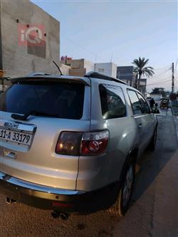 GMC Acadia